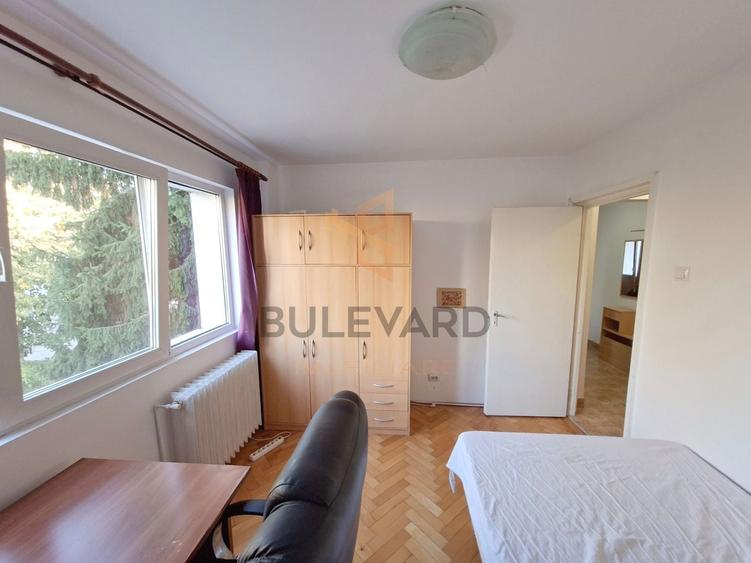 Apartament cu 3 camere semidecomandat, mobilat în Gheorgheni