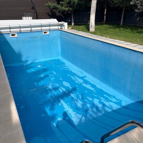 Casă individuală cu 6 camere cu Piscina în Iancu Nicolae
