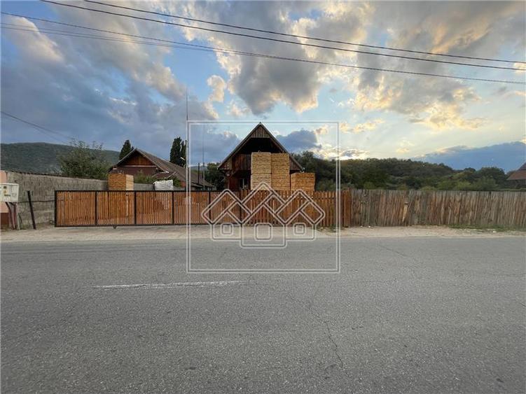 Teren Construcții intravilan de 1186 mp, în Gura Râului