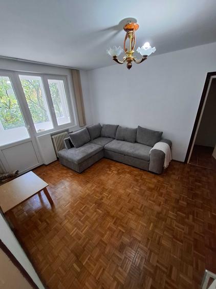 Dau in chirie apartament cu 2 camere zona podul Decebal - 3