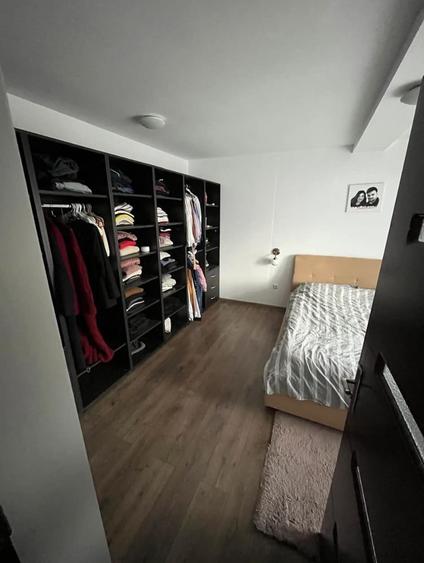 Apartament cu 3 camere decomandat, mobilat în Popas Păcurari