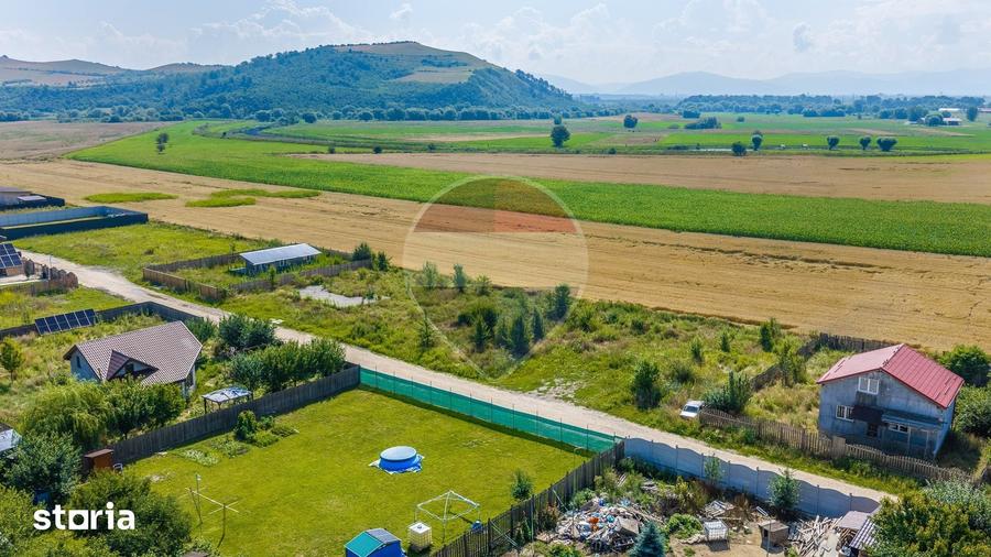 Teren de 606 mp, în Central