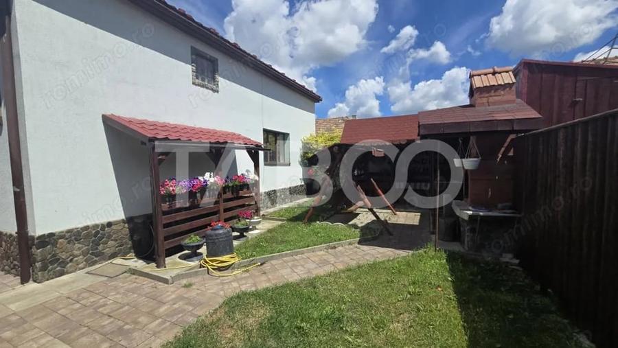 Casă cu 5 camere cu Teren 250 Mp în Central