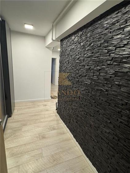 Apartament cu 3 camere decomandat în Mogoșoaia