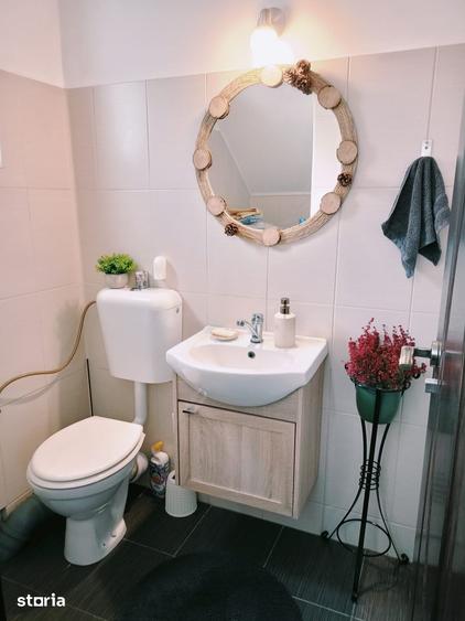 Casă cu 4 camere cu Teren 250 Mp în Crevedia