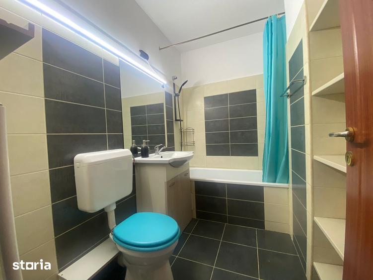 Apartament cu 3 camere decomandat în Unirii
