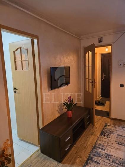 Apartament 2 camere în zona MAGAZINUL SORA - 8