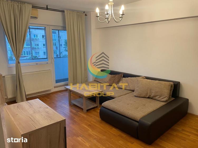 Apartament cu 3 camere semidecomandat în Tineretului