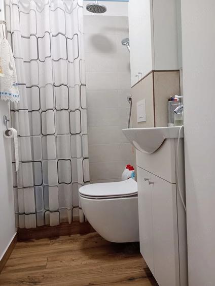 Garsonieră decomandată în Brâncoveanu