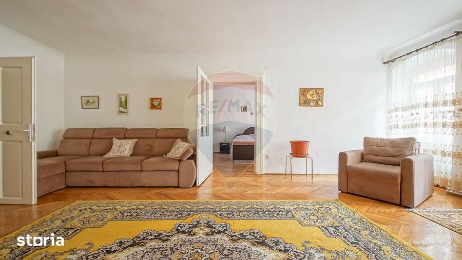 Apartament cu 2 camere, mobilat în Centrul Istoric