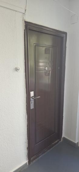 Garsonieră decomandată în Drumul Taberei
