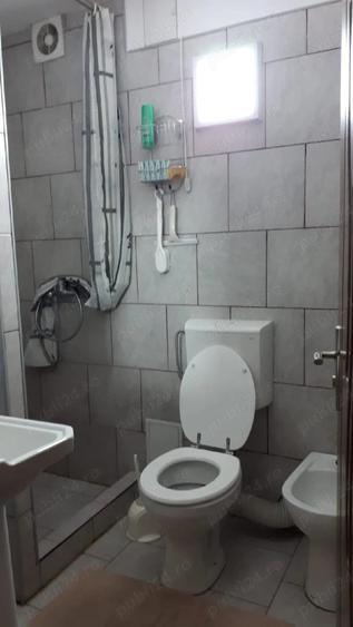 Garsonieră decomandată în Lazaret