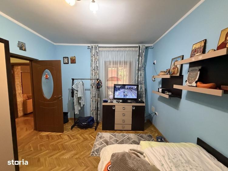 Casă cu 4 camere în Putna