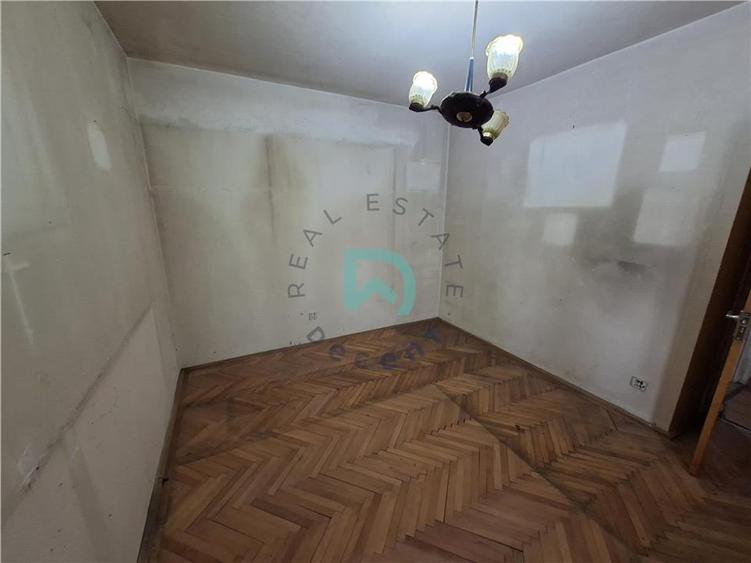 Apartament cu 3 camere decomandat în Centrul Civic