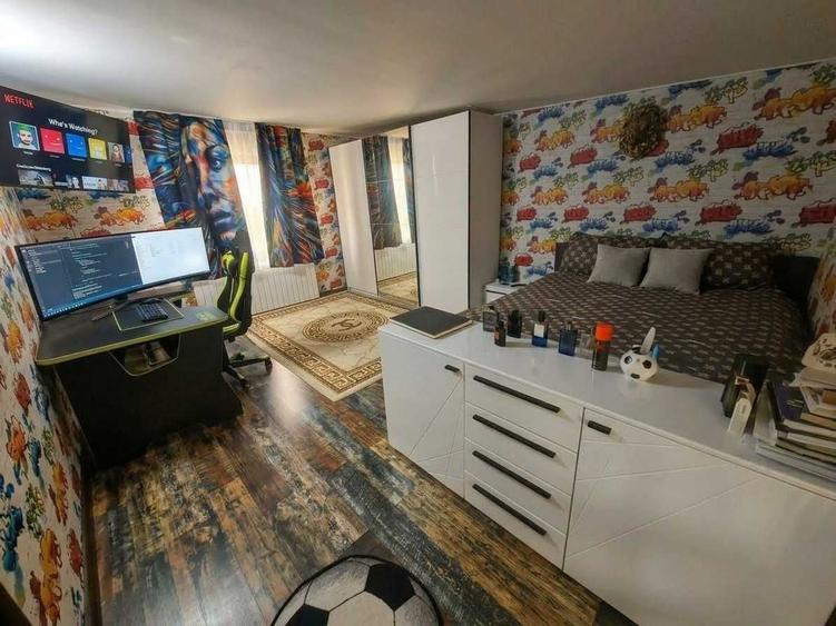 Casă cu 4 camere în Dulcești