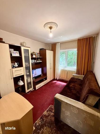 Apartament cu 3 camere decomandat în Alfa