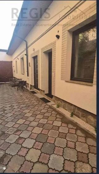 Casă cu 3 camere cu Teren 300 Mp în Centrul Istoric