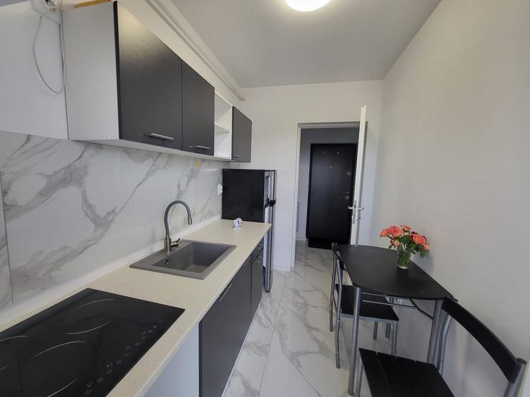 Apartament cu 2 camere semidecomandat, mobilat în Lunca Cetățuii