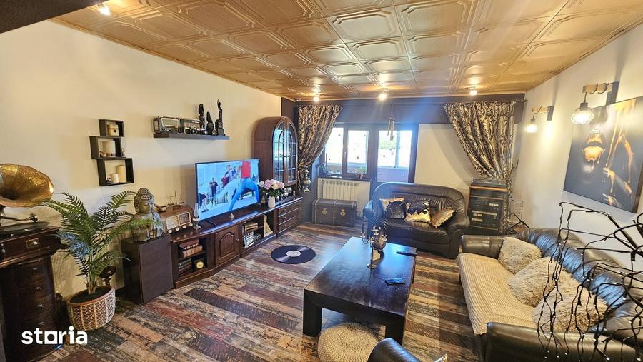 Apartament cu 4 camere în Nicolina