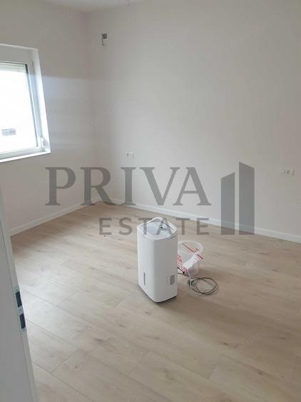 Casă cu 4 camere cu Teren 300 Mp în Calea Urseni