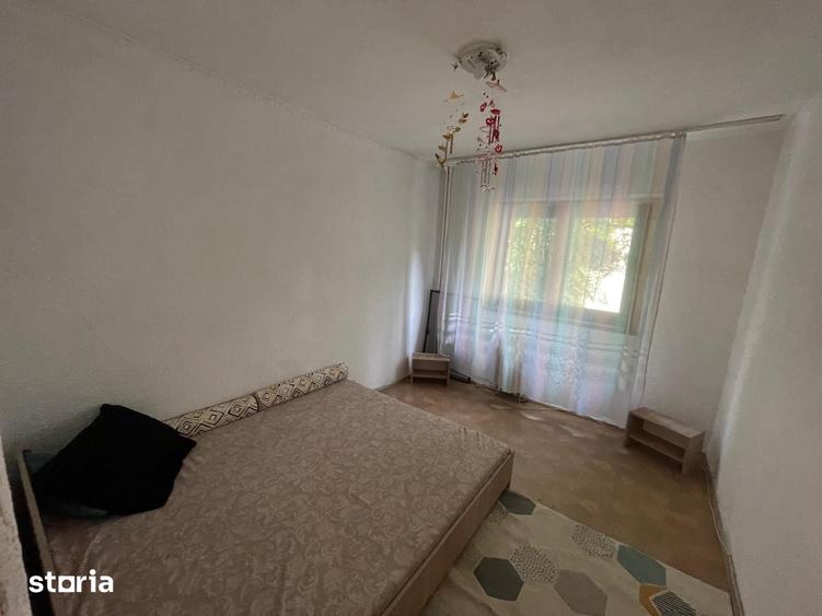 Apartament cu 3 camere decomandat în Militari