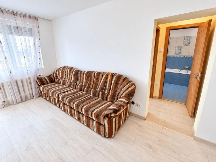 Apartament cu 2 camere semidecomandat, mobilat în Olteniței