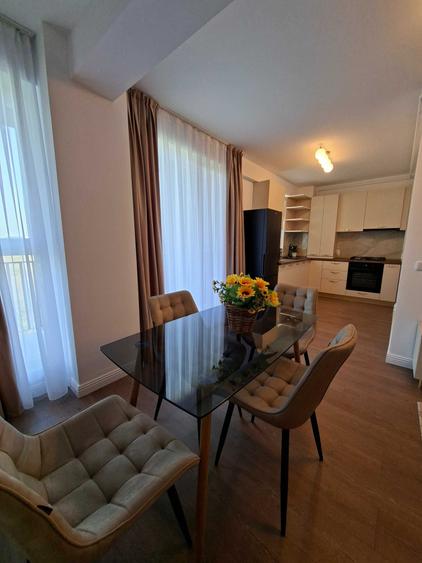 Apartament cu 2 camere decomandat în Otopeni