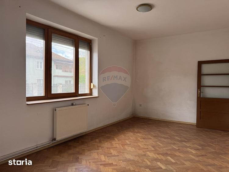 Casă cu 4 camere cu Teren 457 Mp în Ultracentral