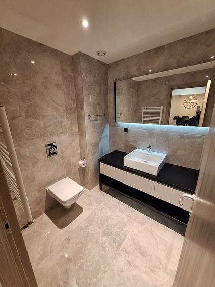Apartament cu 2 camere decomandat, mobilat în Unirii