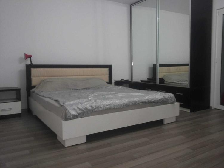 Garsonieră decomandată în Traian