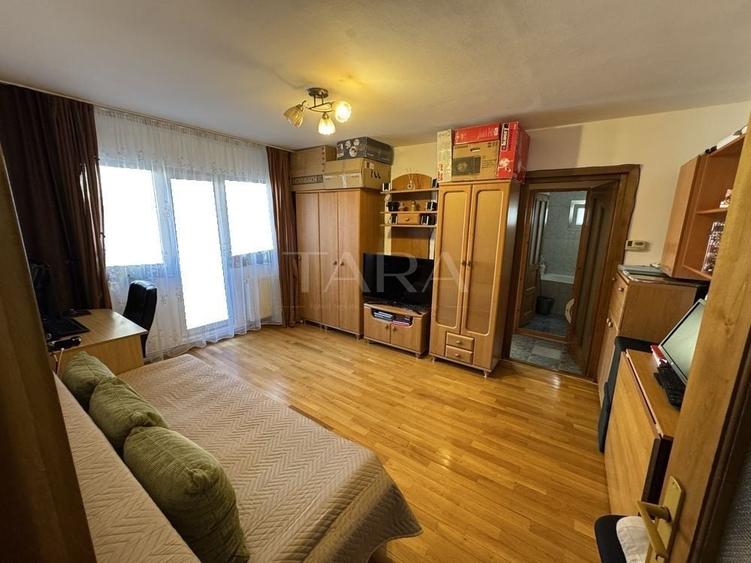 Apartament cu 2 camere semidecomandat, mobilat în Grigorescu