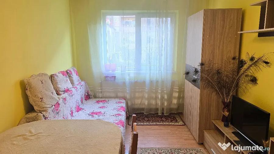 Apartament cu 2 camere semidecomandat în Dacia