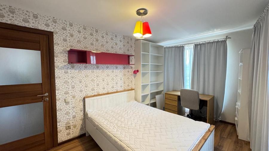 Apartament cu 3 camere, mobilat în Gheorgheni