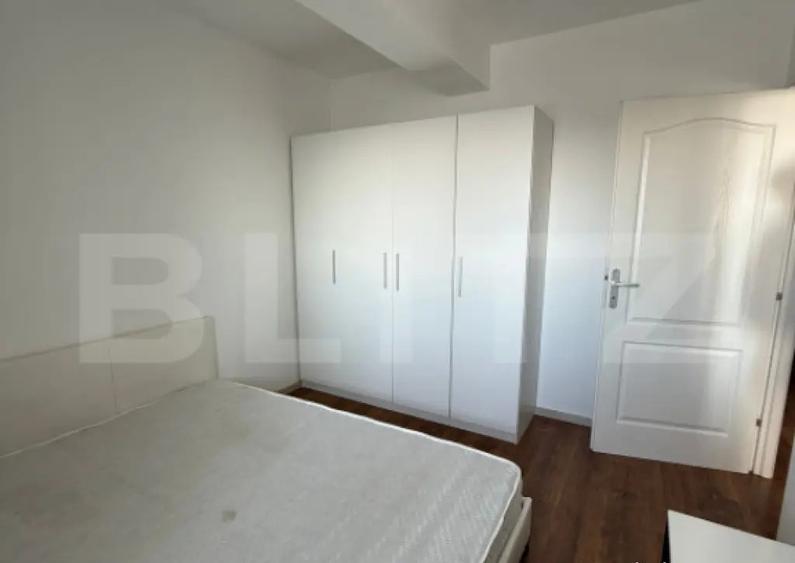 Apartament cu 2 camere semidecomandat în George Enescu