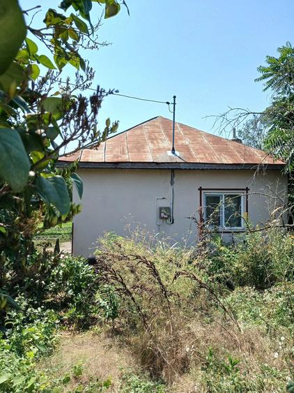 Casă cu 3 camere cu Teren 2138 Mp în Corbii Mari