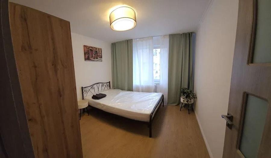 AP. 3 CAMERE - CRANGASI, LOC PARCARE, BOILER, METROU 7 MINUTE - 5