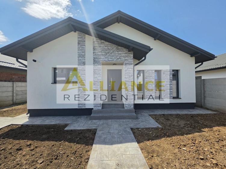 Casă individuală cu 4 camere cu Teren 430 Mp în Berceni