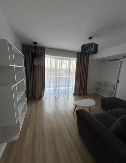 Apartament cu 2 camere, mobilat în 13 Septembrie