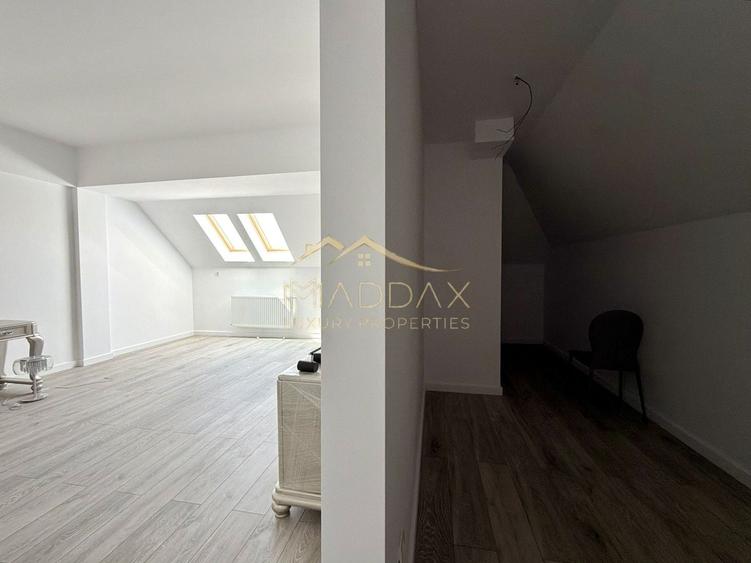 Apartament cu 3 camere decomandat în Aviației