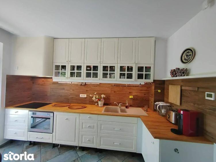 Casă cu 3 camere decomandat cu Teren 830 Mp în Corbeanca