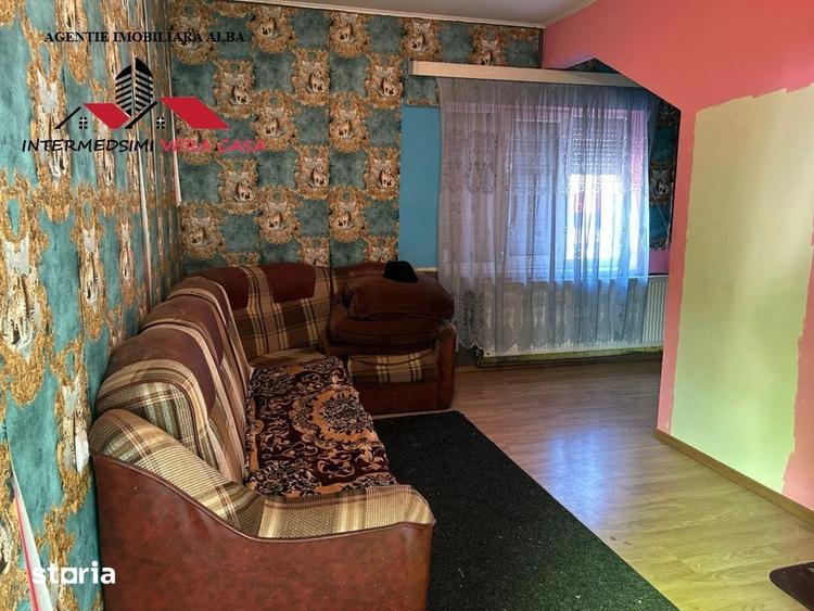 Casă cu 4 camere cu Teren 922 Mp în Teiu