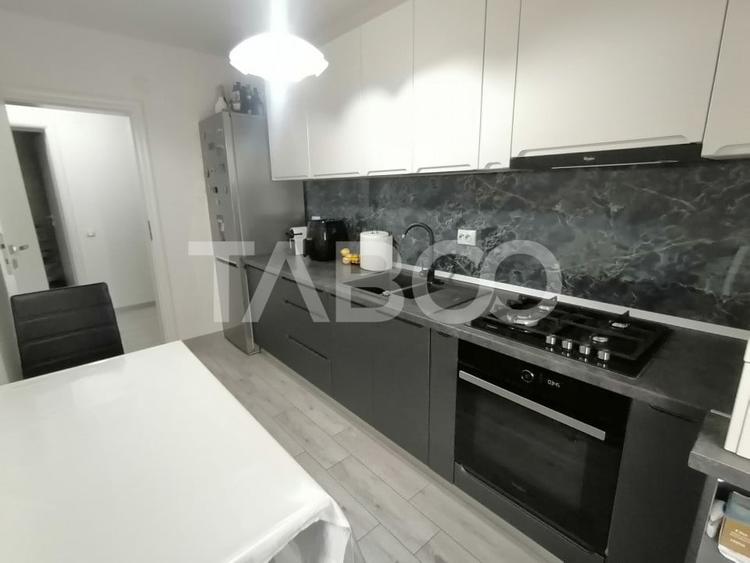Apartament cu 2 camere decomandat, mobilat în Șelimbăr