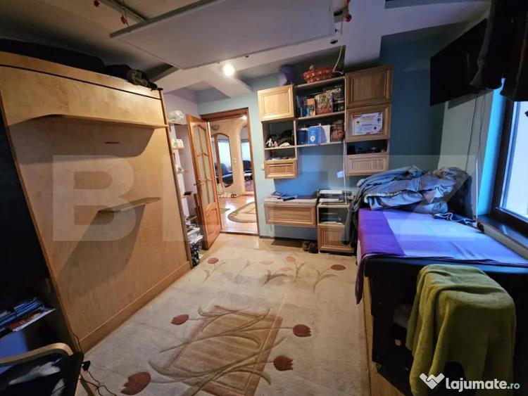 Casă cu 5 camere cu Teren 535 Mp în Valea Adâncă
