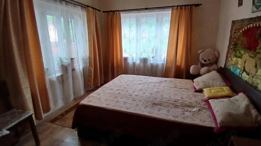 Casă cu 2 camere cu Teren 7 Mp în Central