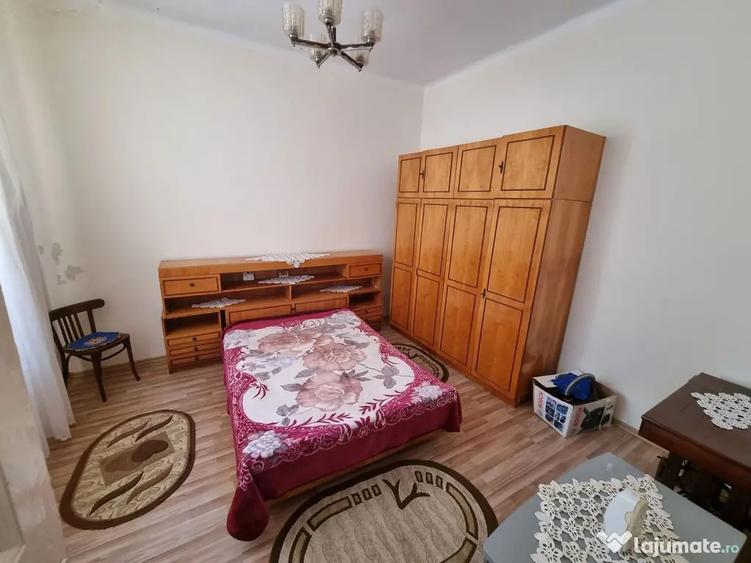 Casă cu 4 camere cu Teren 176 Mp în Tomis II