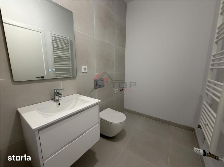 Apartament cu 2 camere în Baza 3