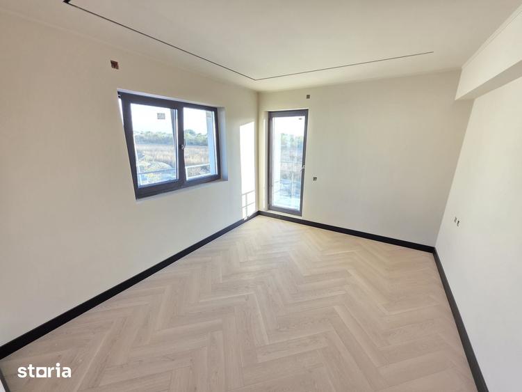 Casă cu 4 camere cu Teren 500 Mp în Central