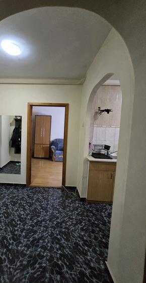Apartament cu 2 camere decomandat în Semicentral