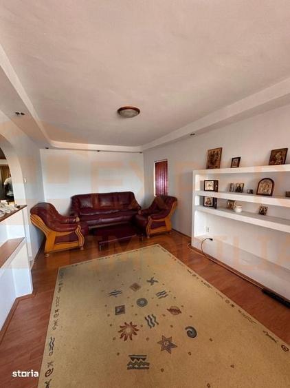 Apartament 3 camere de vanzare in zona Gara etaj intermediar - 1
