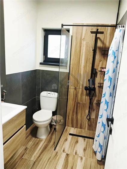 Casă cu 3 camere cu Teren 400 Mp în Filiași